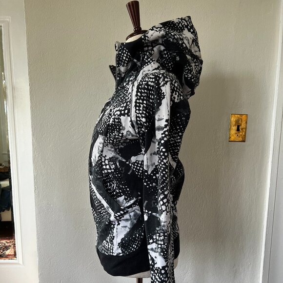 Lululemon Black & White Abstract Print Full-Zip Hoodie - Size 4 - Picture 3 of 5